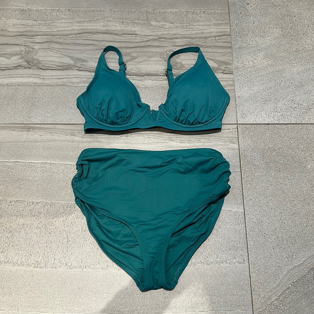 Anne Carole Plunge Bikini Set - Picture 4 of 11